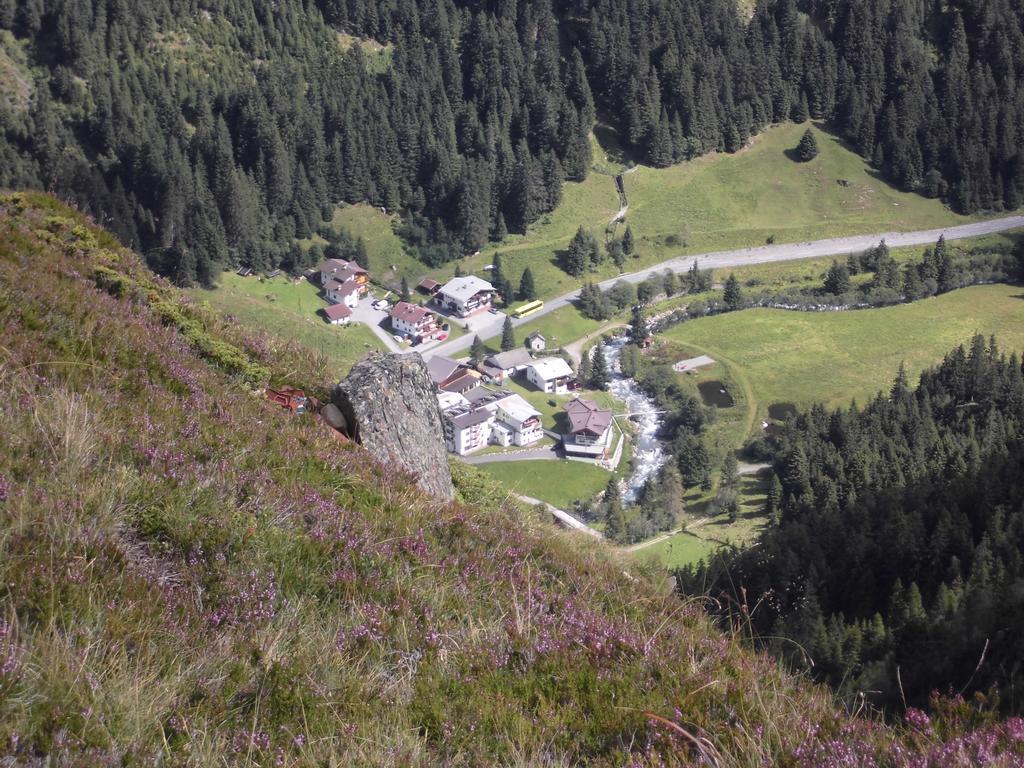 Hotel Haus Waldheim Sankt Leonhard im Pitztal Exterior foto